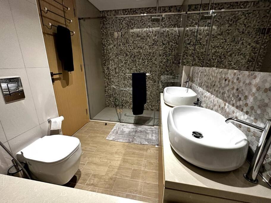 Beachside Sunset Apartment Abu Dhabi