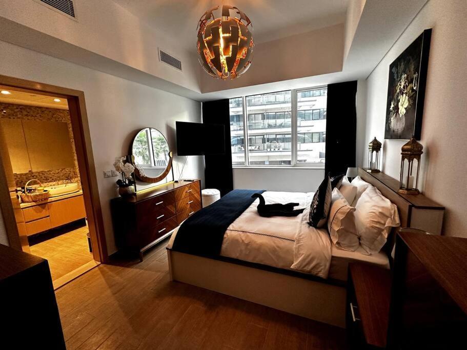 Beachside Sunset Apartment
