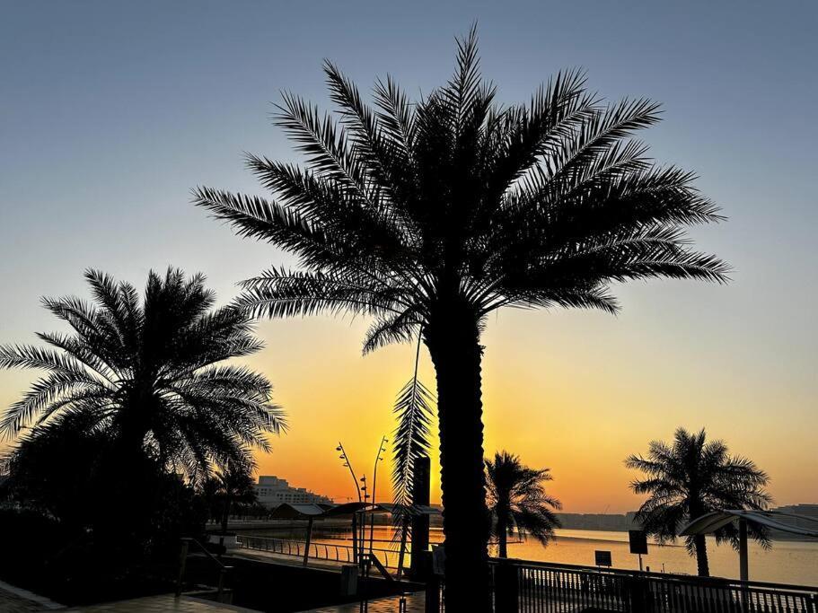 Apartment Beachside Sunset *