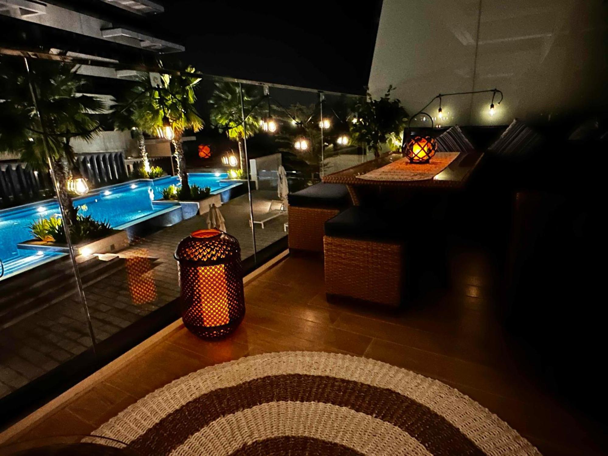 Apartment Beachside Sunset